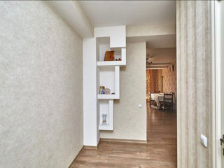 Apartament cu 2 camere, 70 m², Botanica, Chișinău foto 9