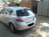 Opel Astra foto 1