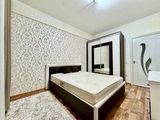 Apartament cu 2 camere, 65 m², Botanica, Chișinău foto 4