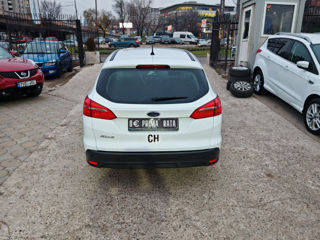 Ford Focus foto 7