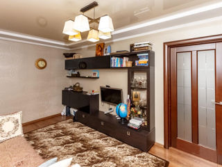 Apartament cu 2 camere, 47 m², Centru, Chișinău