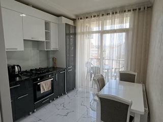 Apartament cu 2 camere, 55 m², Centru, Chișinău foto 3