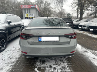 Skoda Superb foto 4