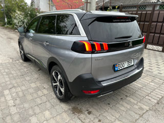 Peugeot 5008 foto 6