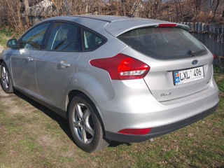 Ford Focus foto 5