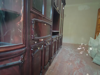 Vind mobilier Italian cu elemente din lemn stare ideala фото 4