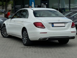 Mercedes E-Class foto 5