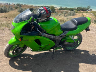 Kawasaki Ninja z900 foto 3