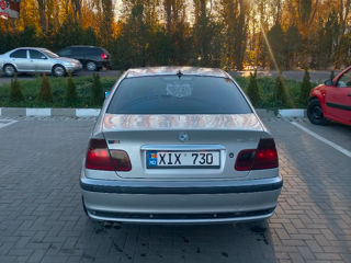 BMW 3 Series foto 10