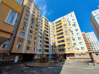 Apartament cu 2 camere, 80 m², Botanica, Chișinău