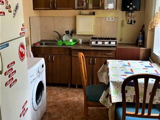 Se ofera spre chirie apartament cu 2 camere+salon, sect. Poșta Veche, str. Doina! foto 5