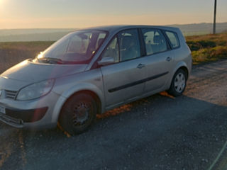 Renault Grand Scenic foto 3