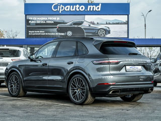 Porsche Cayenne foto 5