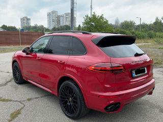 Porsche Cayenne foto 6