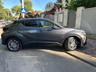 Toyota C-HR foto 5