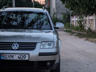 Volkswagen Passat foto 4