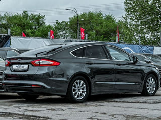 Ford Mondeo foto 5