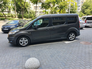 Ford Tourneo Connect foto 6