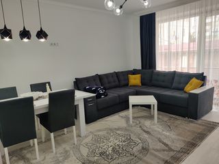 Apartament cu 2 camere, 90 m², Botanica, Chișinău foto 3