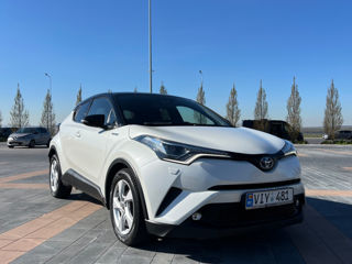 Toyota C-HR foto 3