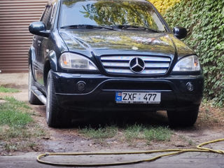 Mercedes M-Class foto 10