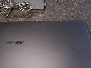 Asus Oled gaming laptop i7 13th Gen foto 6