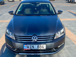 Volkswagen Passat foto 3