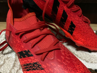 Ghete de fotbal Adidas predator