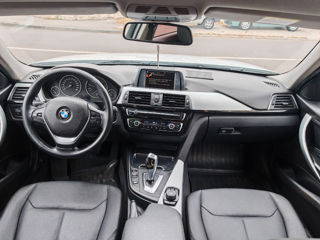 BMW 3 Series foto 9