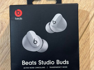 Beats Studio Buds