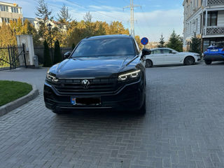 Volkswagen Touareg foto 2