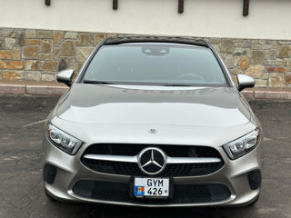 Mercedes A-Class foto 2