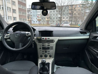 Opel Astra foto 9