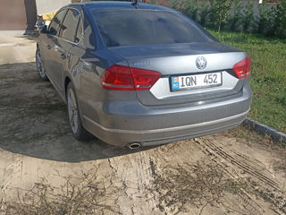 Volkswagen Passat foto 8