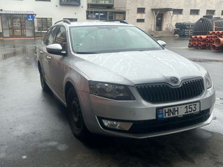 Skoda Octavia foto 3