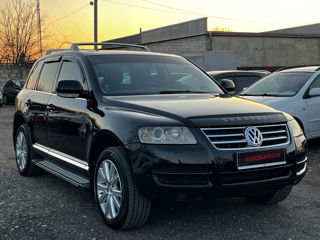 Volkswagen Touareg foto 0