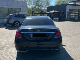 Mercedes C-Class foto 6