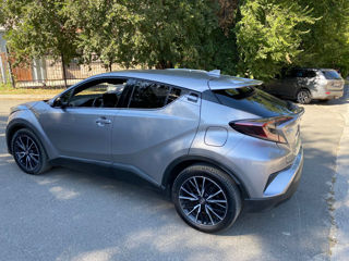 Toyota C-HR foto 7