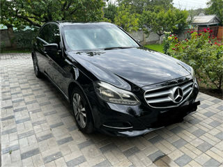 Mercedes E-Class foto 1