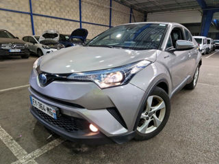 Toyota C-HR foto 15