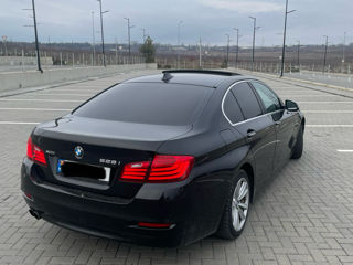 BMW 5 Series foto 3