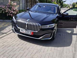 BMW 7 Series foto 2