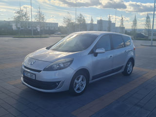 Renault Grand Scenic foto 6