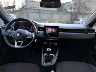 Renault Clio фото 6