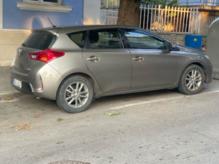 Toyota Auris foto 3