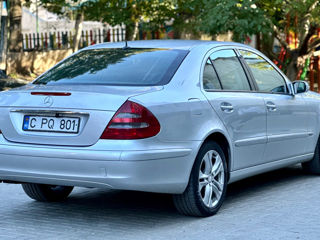 Mercedes E-Class foto 6