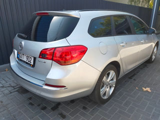 Opel Astra фото 6