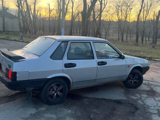 Lada / ВАЗ 21099 foto 3