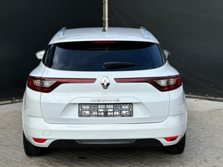 Renault Megane foto 2