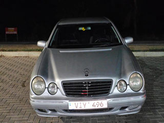 Mercedes E-Class